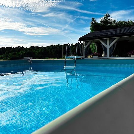 Aurora Ustka-Przewloka Aparthotel Екстериор снимка