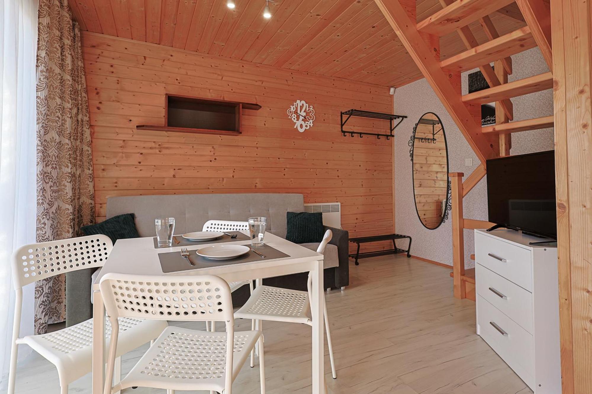 Aurora Ustka-Przewloka Aparthotel Екстериор снимка