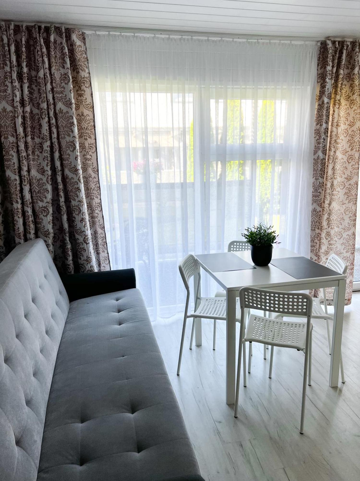 Aurora Ustka-Przewloka Aparthotel Екстериор снимка